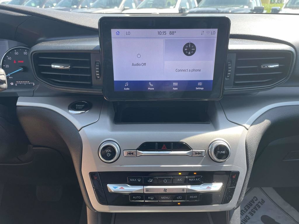 Certified 2023 Ford Explorer XLT RWD image 21