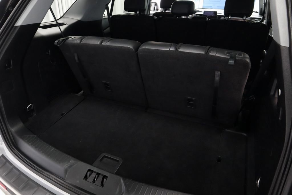 Certified 2023 Ford Explorer XLT w/ Equipment Group 202A image 13