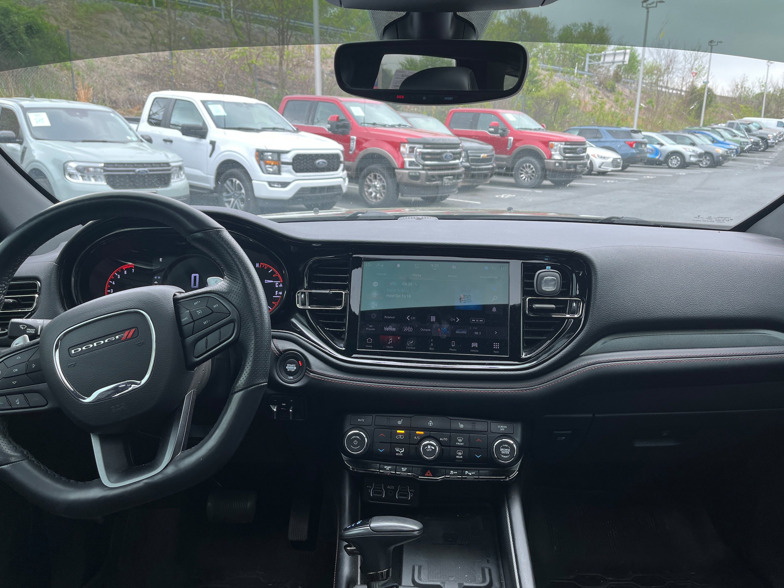 Used 2021 Dodge Durango R/T w/ Blacktop Package AWD/4WD image 12