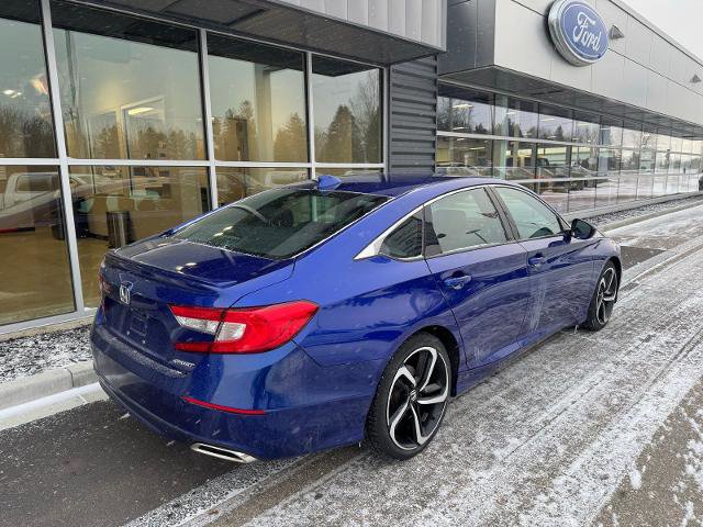 Used 2018 Honda Accord Sport image 4