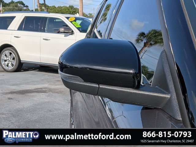 Certified 2025 Ford Explorer Platinum w/ Ultimate Package AWD/4WD image 10