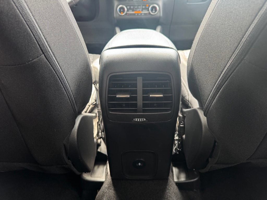 Certified 2024 Ford Escape Active AWD/4WD image 9