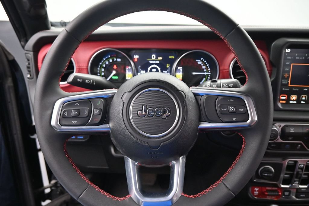Used 2023 Jeep Wrangler Unlimited Rubicon 4xe AWD/4WD image 15