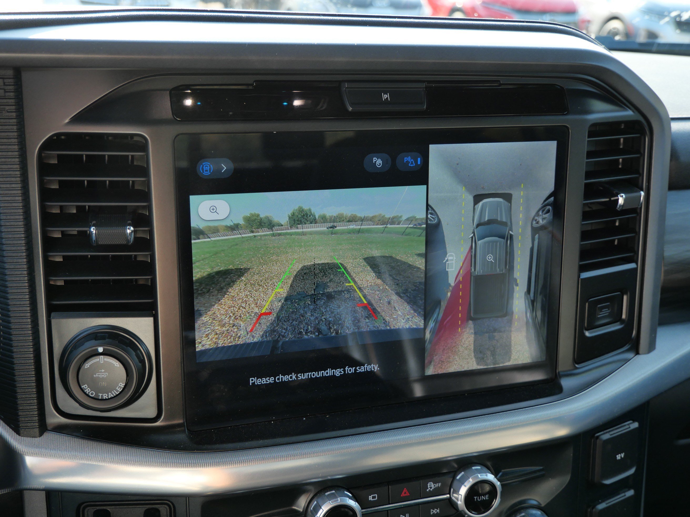 Certified 2025 Ford F150 Lariat w/ Equipment Group 502A High AWD/4WD image 34