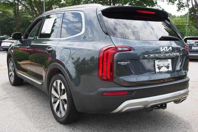 Used 2022 Kia Telluride EX w/ EX Premium Package FWD image 6