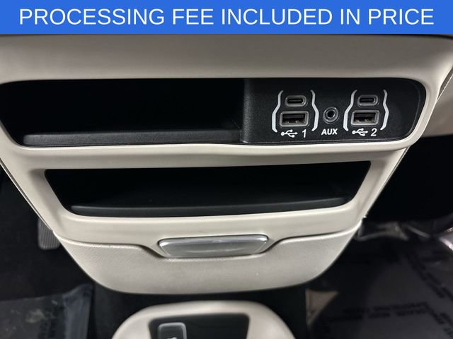 Used 2023 Chrysler Pacifica Touring-L FWD image 23