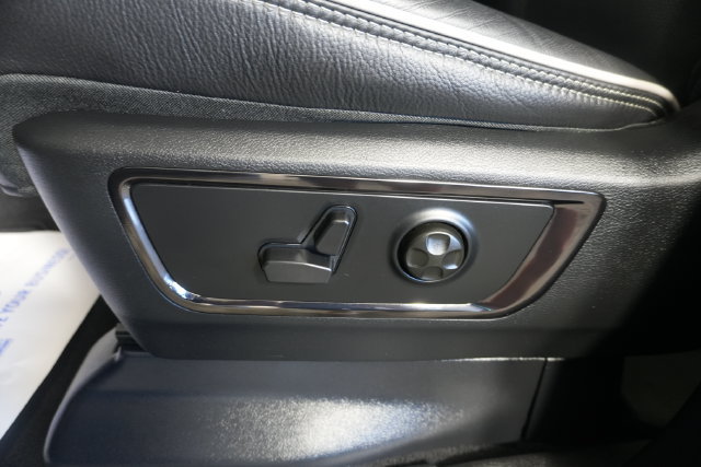 Used 2025 RAM 1500 Limited AWD/4WD image 25