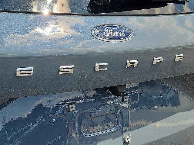 Certified 2025 Ford Escape SE image 31