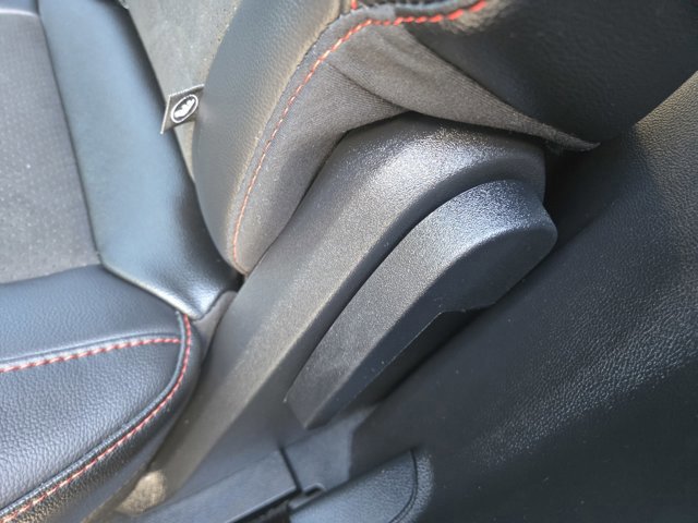 Certified 2024 Ford Edge ST-Line image 36