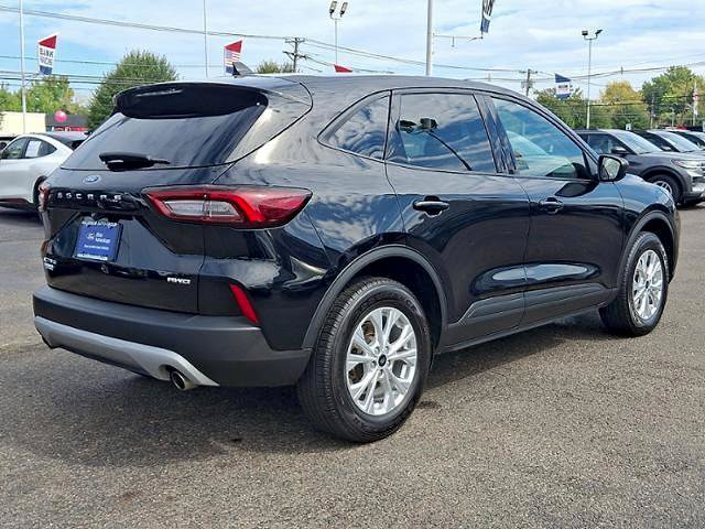 Certified 2025 Ford Escape Active AWD/4WD image 7