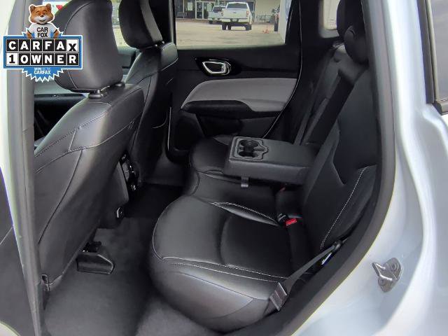 Used 2025 Jeep Compass Limited AWD/4WD image 10