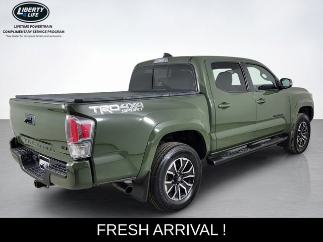 Used 2021 Toyota Tacoma TRD Sport w/ TRD Premium Sport Package AWD/4WD image 3