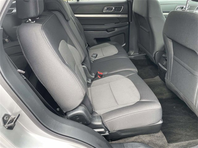 Certified 2018 Ford Explorer XLT w/ Equipment Group 201A image 29