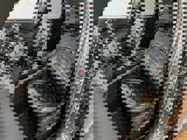 Certified 2019 Ford Edge SEL w/ Equipment Group 201A image 13