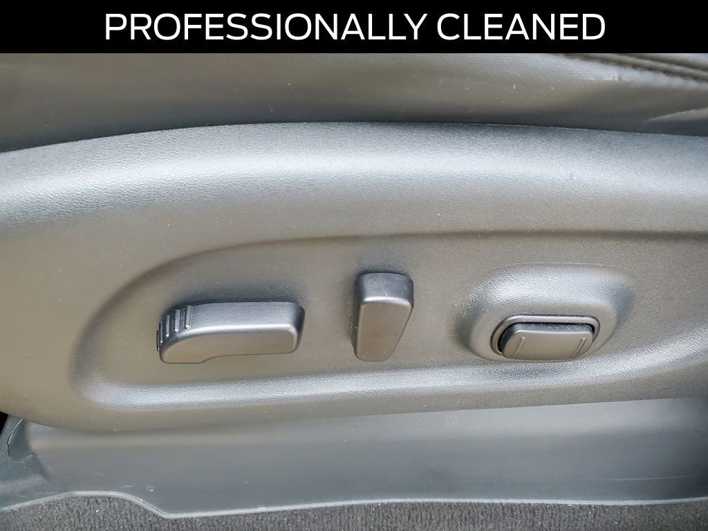 Used 2018 Nissan Titan PRO-4X w/ Pro-4x Utility Package image 14