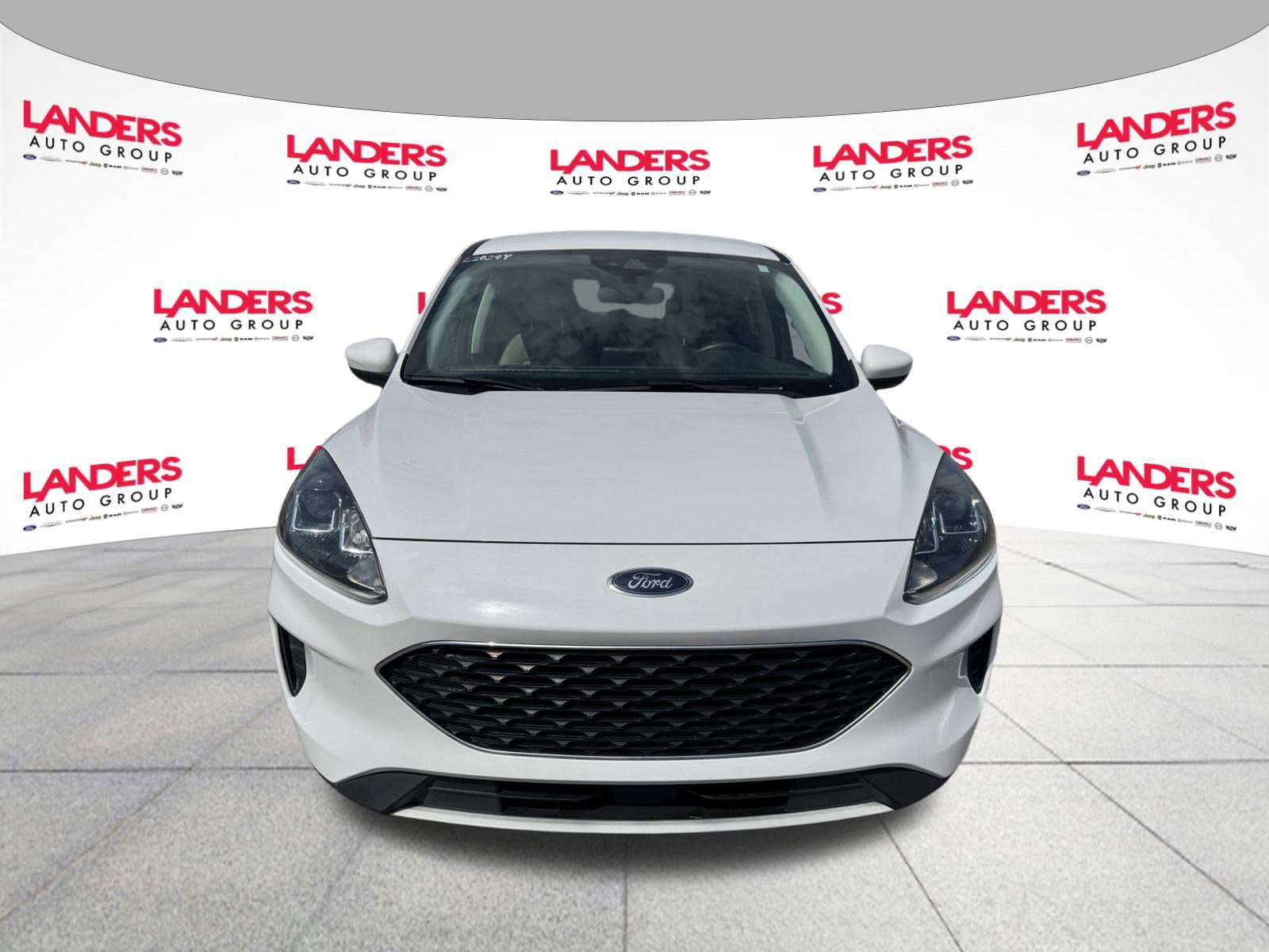 Certified 2021 Ford Escape SE image 8