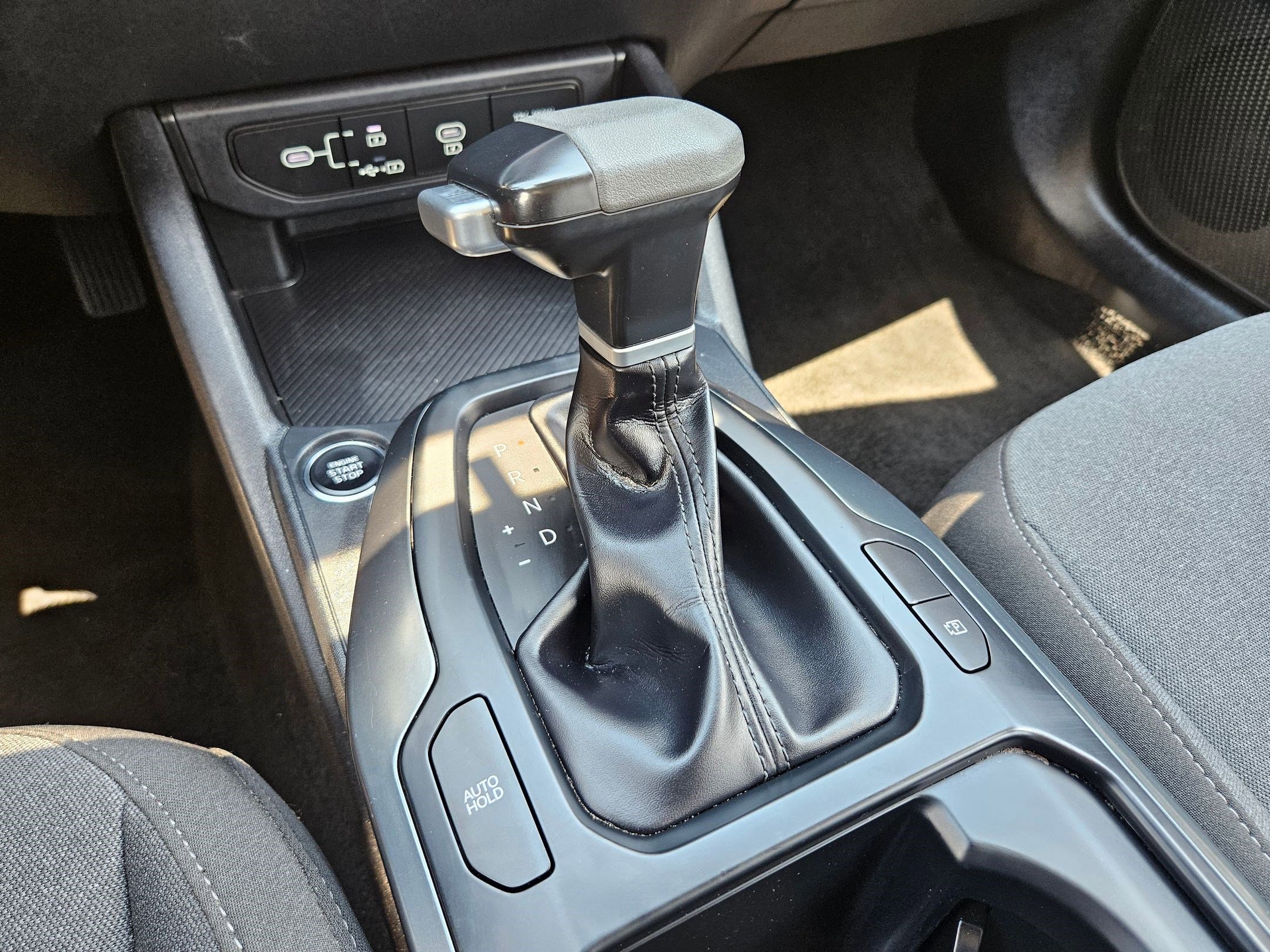Used 2025 Kia K4 FWD image 27