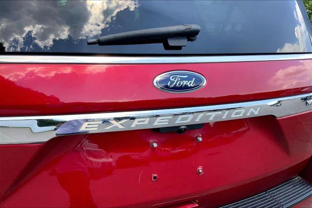 Certified 2018 Ford Expedition Max XLT w/ Equipment Group 202A AWD/4WD image 33