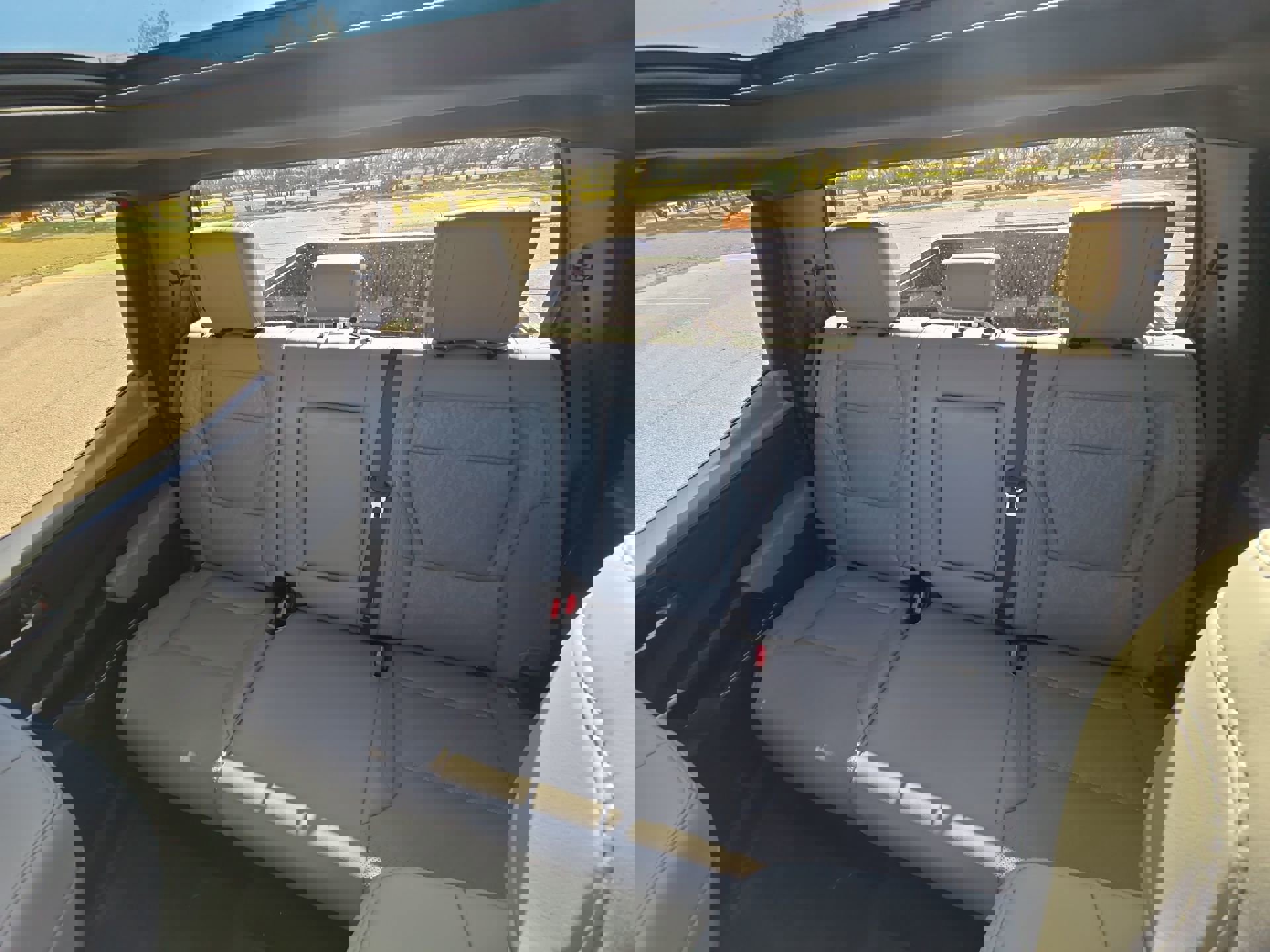 Used 2025 Toyota Tundra Limited image 23