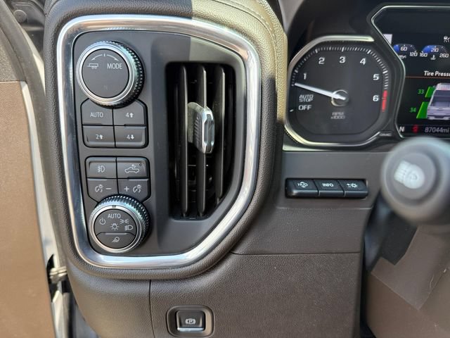 Used 2021 GMC Sierra 1500 Denali w/ Denali Ultimate Package AWD/4WD image 27