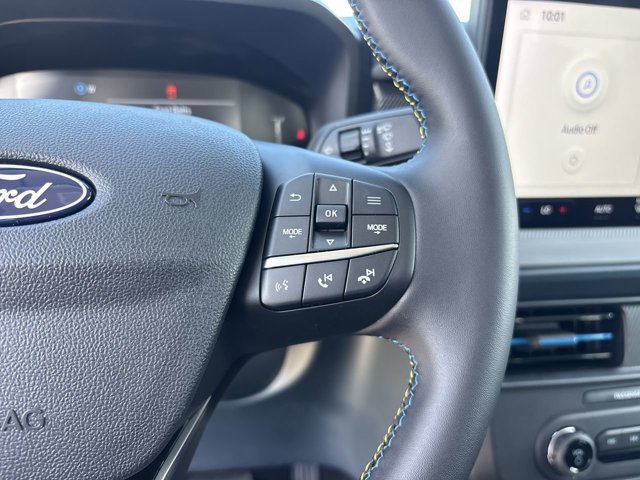 Certified 2025 Ford Maverick Lobo AWD/4WD image 27