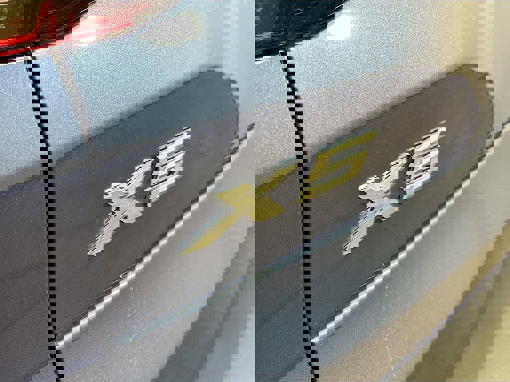 Used 2022 BMW X5 sDrive40i w/ Premium Package image 10