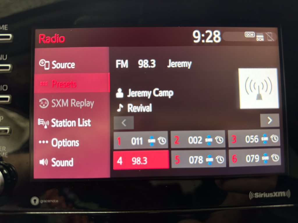 Used 2022 Toyota Camry SE FWD image 25