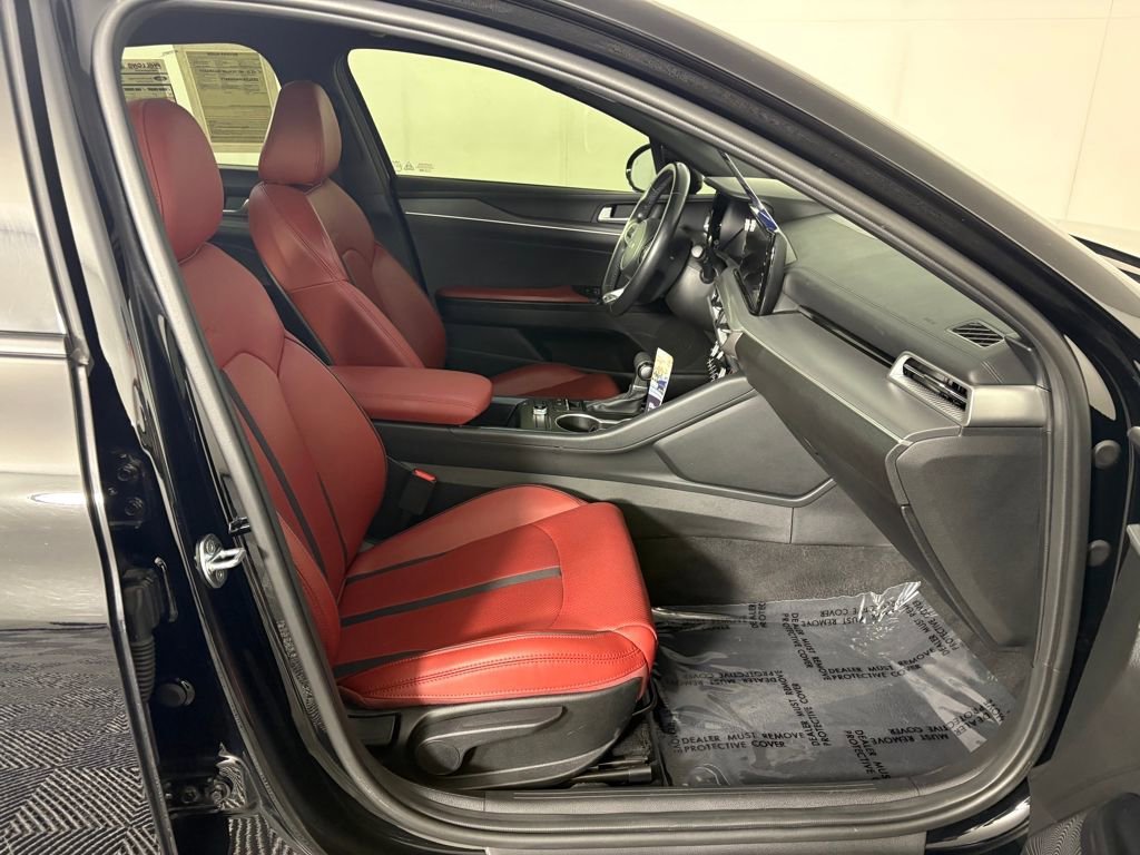 Used 2023 Kia K5 GT-Line image 36