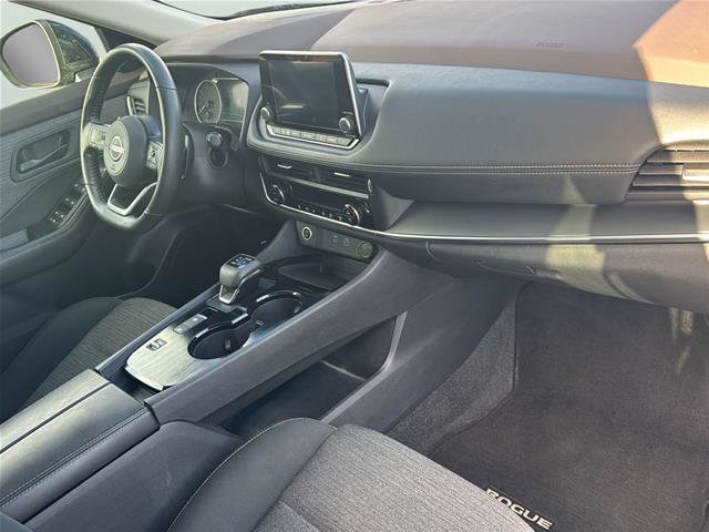 Used 2022 Nissan Rogue S FWD image 12