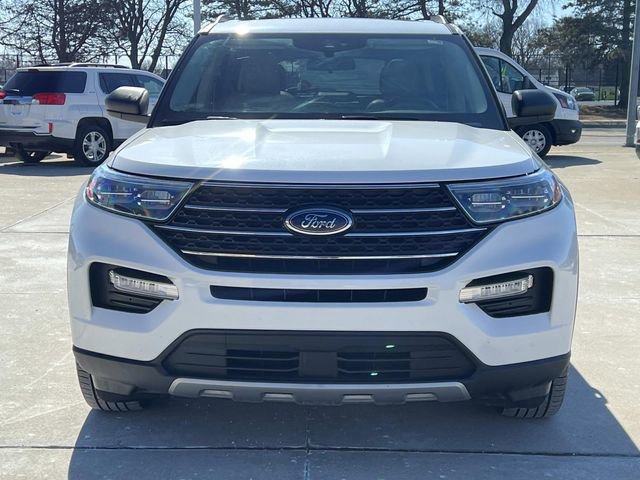 Certified 2023 Ford Explorer XLT w/ Equipment Group 202A image 8