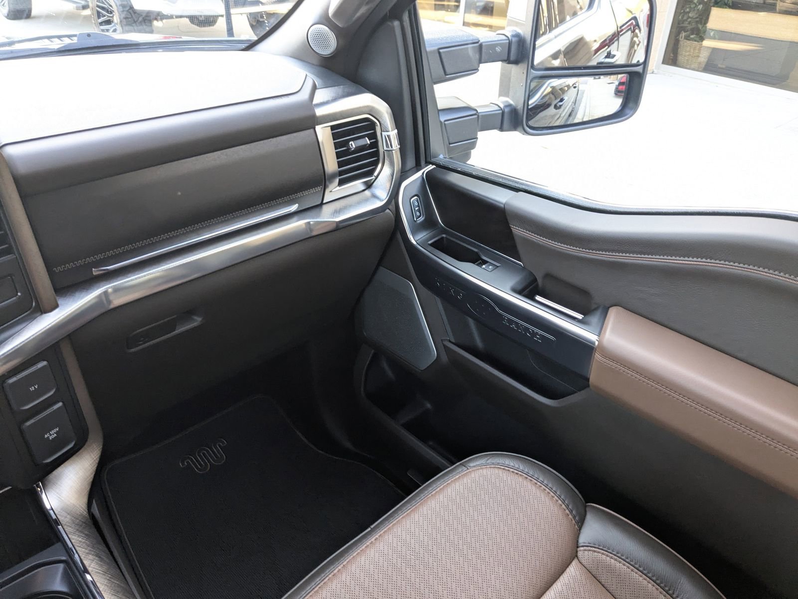 Certified 2024 Ford F150 King Ranch image 18