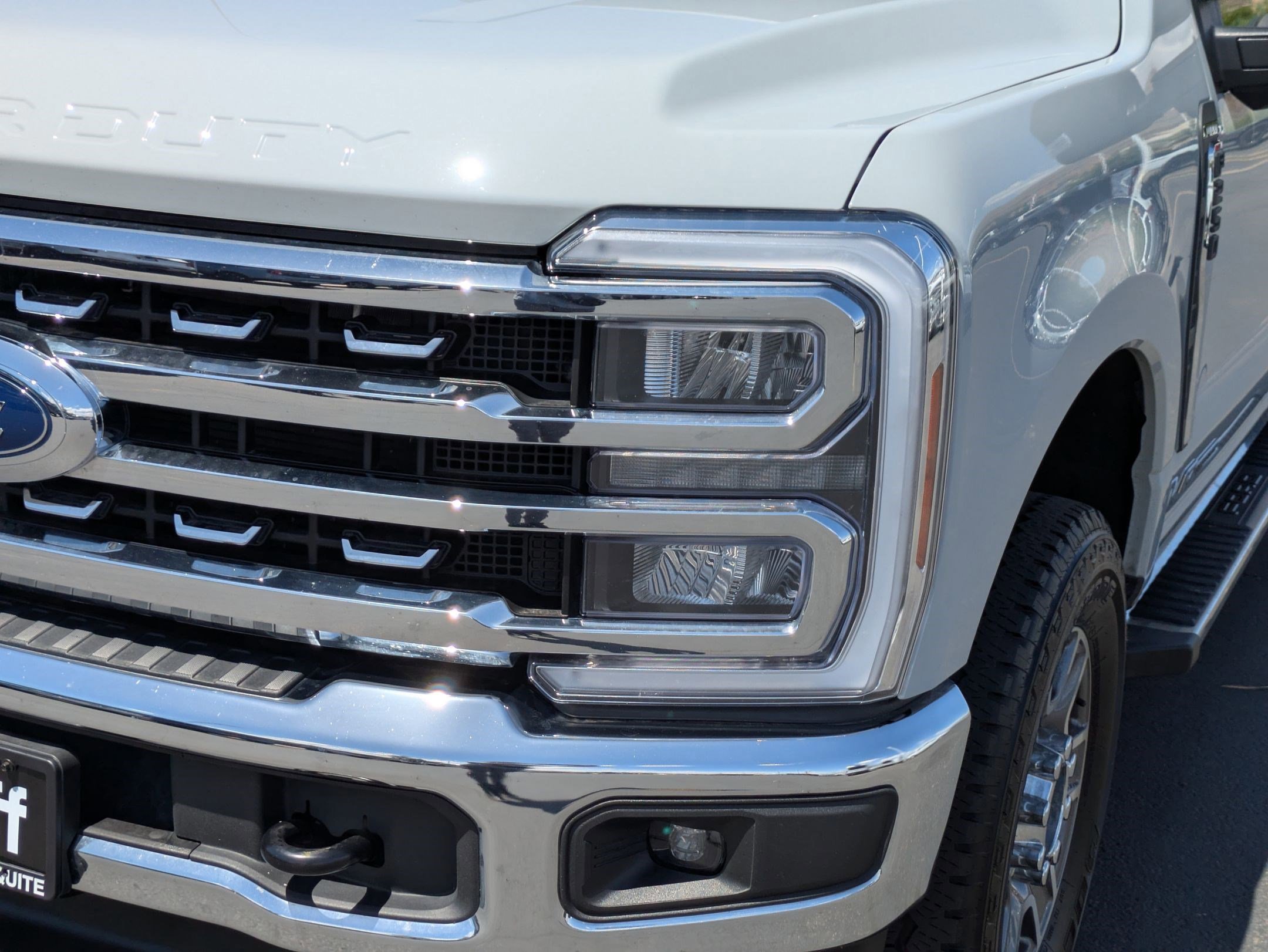 Certified 2025 Ford F250 Lariat AWD/4WD image 12