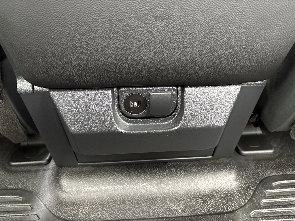 Certified 2024 Ford F350 XLT AWD/4WD image 36