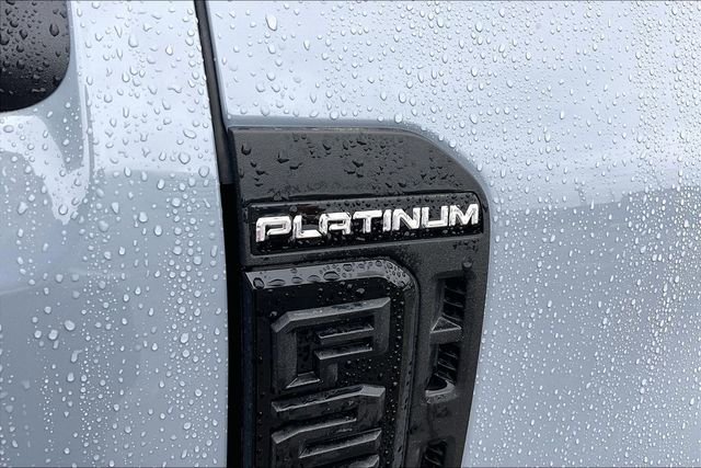 Certified 2025 Ford F250 Platinum w/ FX4 Off-Road Package image 33