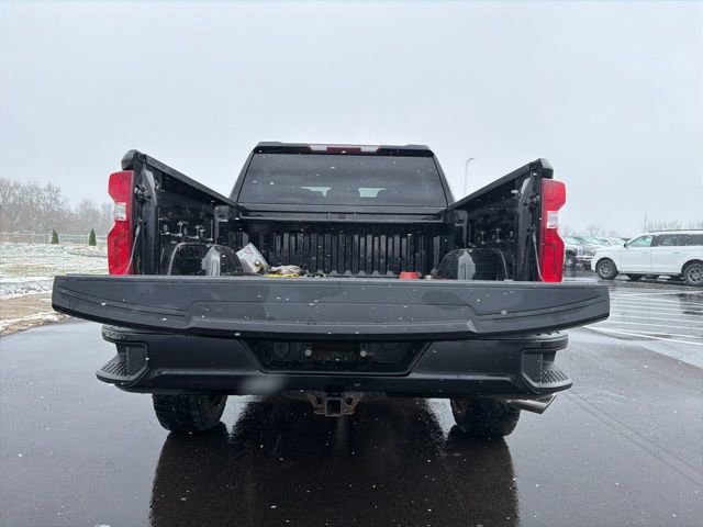 Used 2019 Chevrolet Silverado 1500 Custom Trail Boss w/ Custom Convenience Package image 12