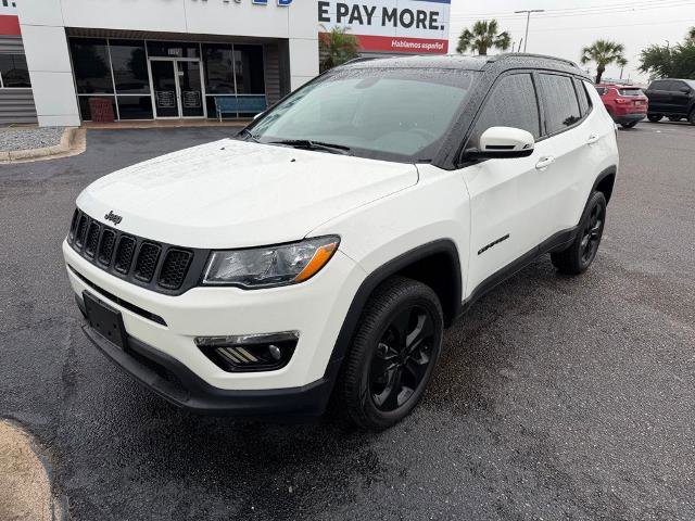 Used 2020 Jeep Compass Latitude FWD image 2