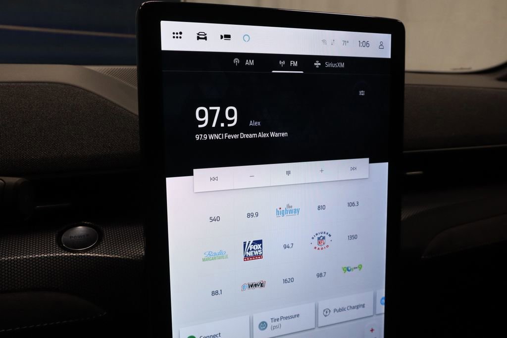 Certified 2025 Ford Mustang Mach-E GT AWD/4WD image 9