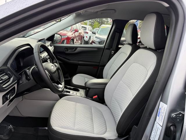 Certified 2023 Ford Escape Active AWD/4WD image 7