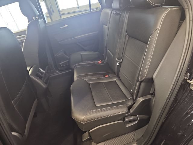Used 2023 Volkswagen Atlas Cross Sport SE AWD/4WD image 14