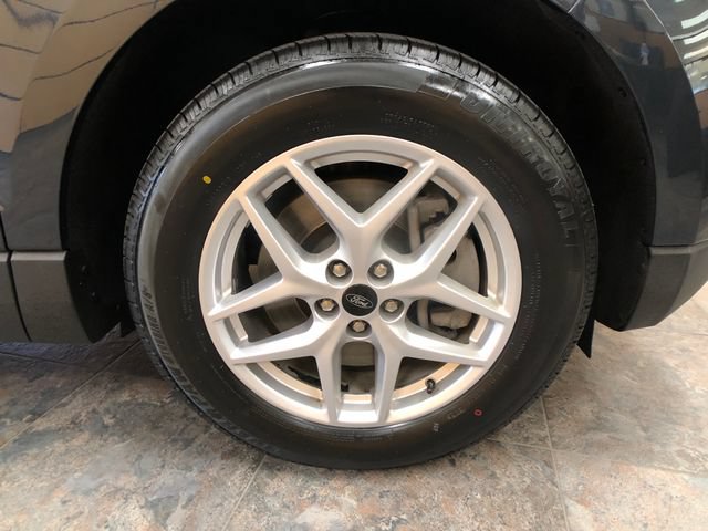 Certified 2024 Ford Edge SEL AWD/4WD image 9