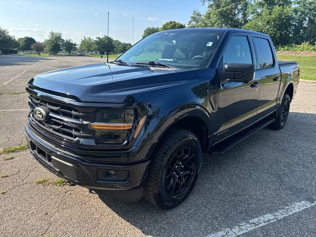 Certified 2025 Ford F150 XLT w/ Equipment Group 302A MID AWD/4WD image 5