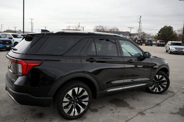 Certified 2025 Ford Explorer Platinum w/ LUX Leather Package AWD/4WD image 7