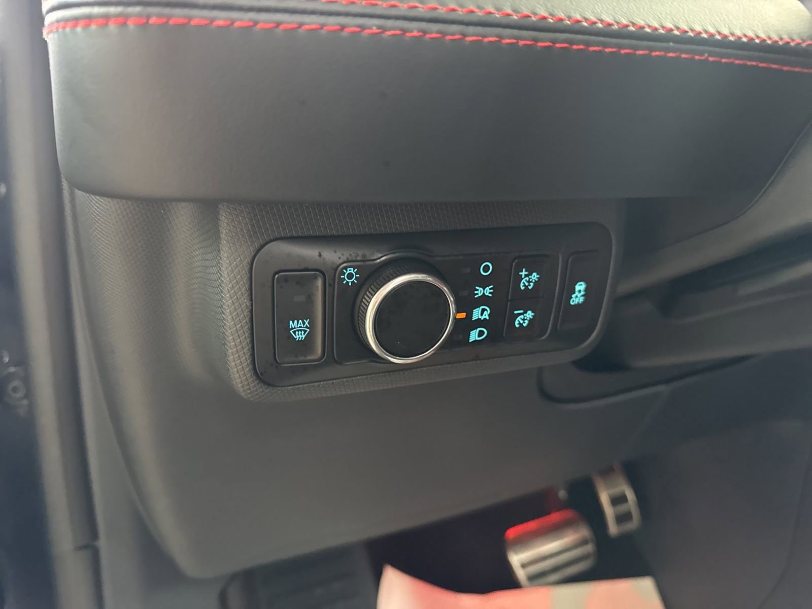 Certified 2025 Ford Mustang Mach-E Premium w/ Sport Appearance Package image 25