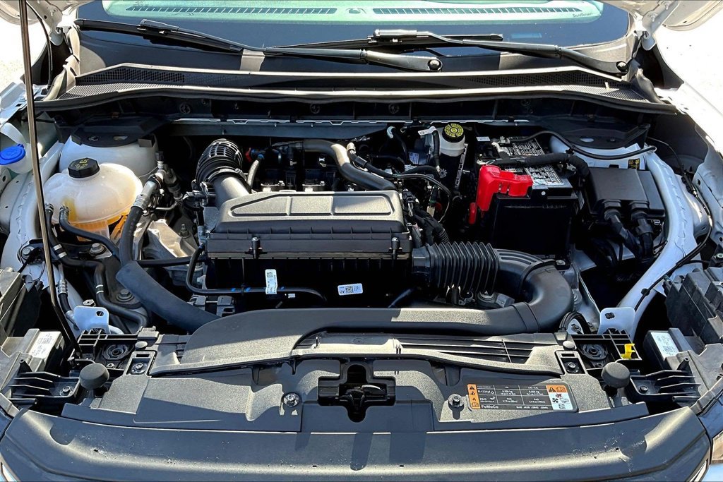 Certified 2025 Ford Escape Active AWD/4WD image 32