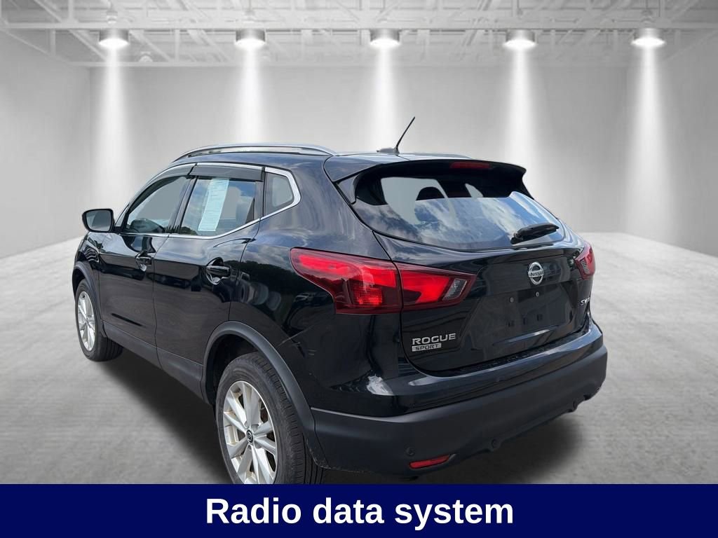 Used 2019 Nissan Rogue Sport SV AWD/4WD image 4
