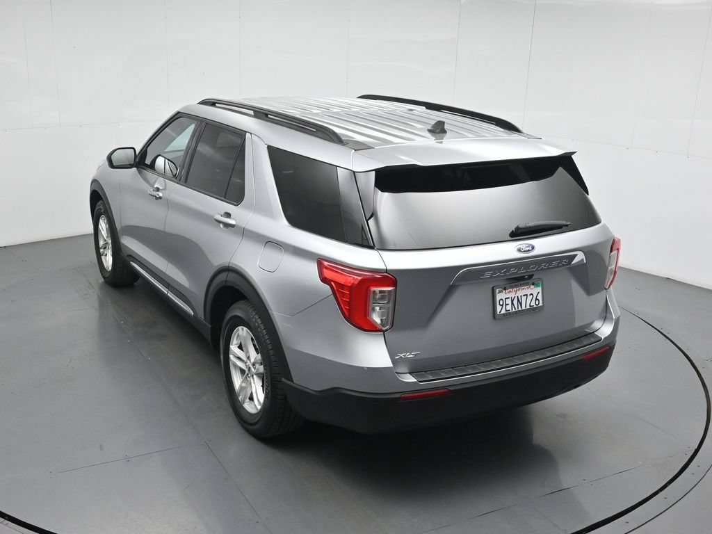 Certified 2022 Ford Explorer XLT RWD image 56