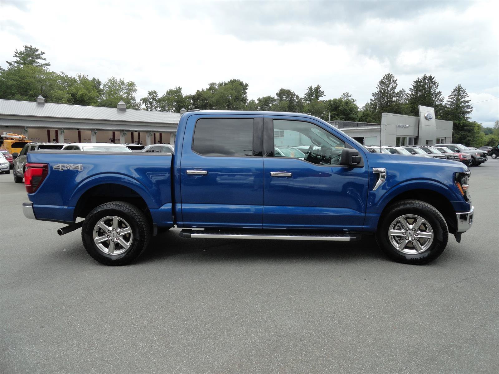 Certified 2025 Ford F150 XLT w/ Equipment Group 301A Standard AWD/4WD image 4