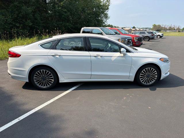 Certified 2017 Ford Fusion SE w/ Fusion SE Technology Package FWD image 8