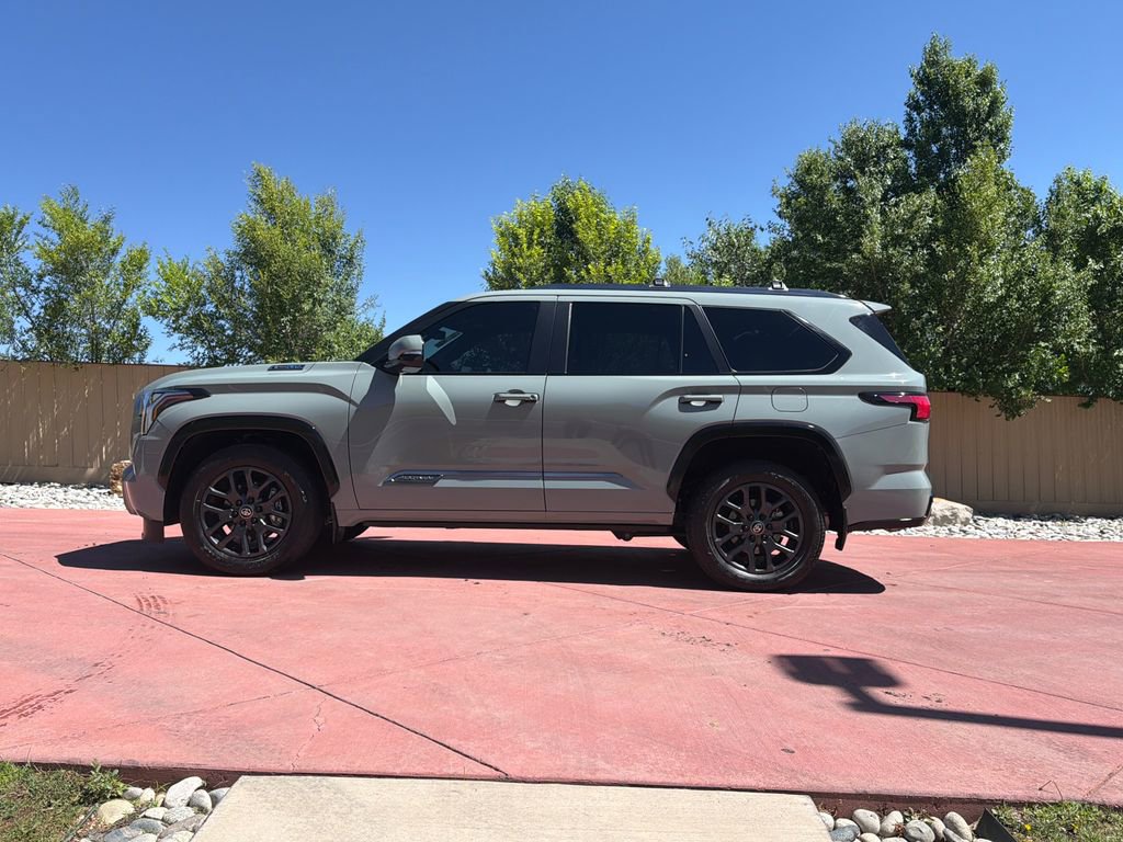 Used 2026 Toyota Sequoia Platinum AWD/4WD image 5