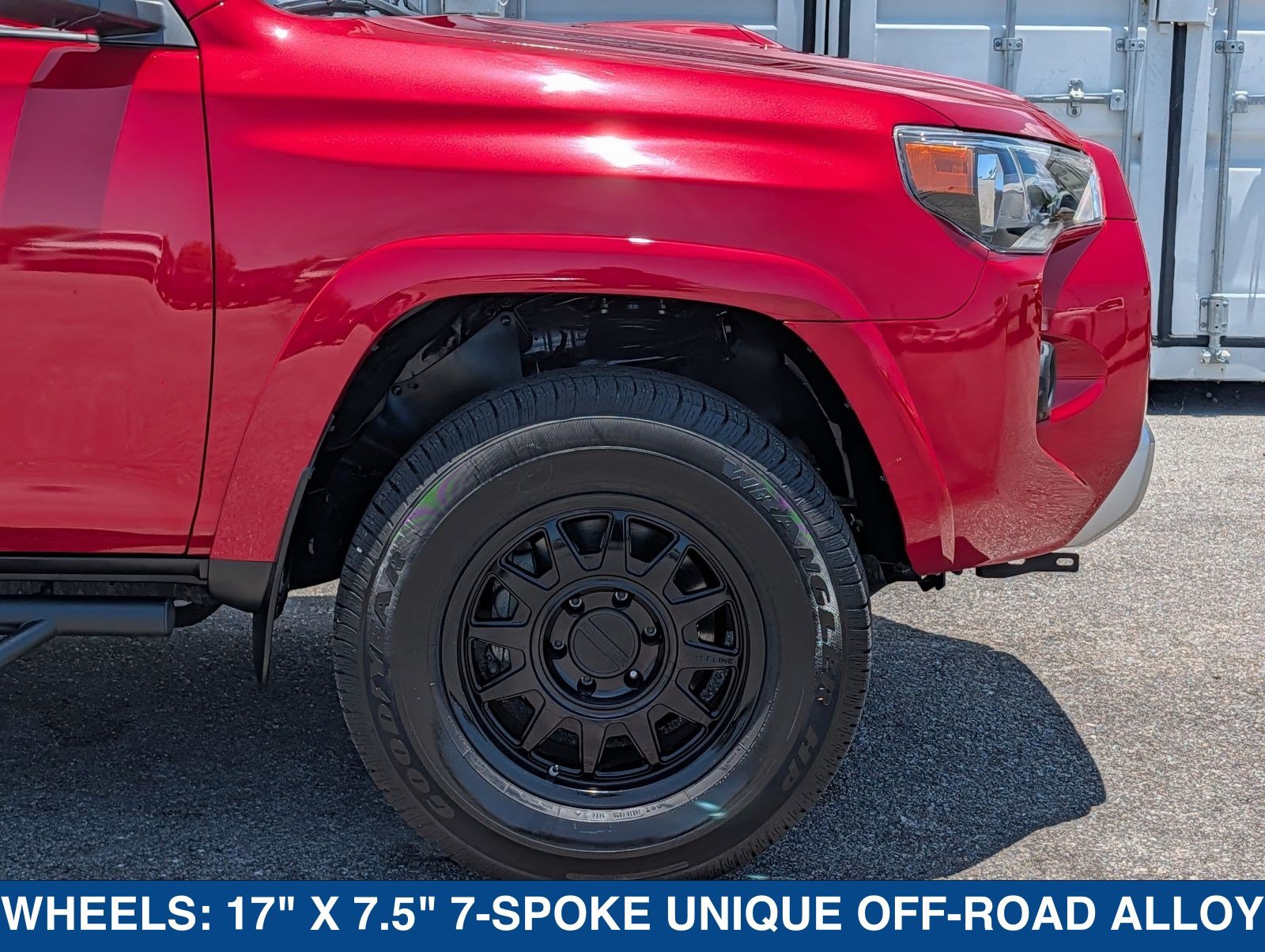 Used 2021 Toyota 4Runner TRD Off-Road Premium w/ Moonroof Package AWD/4WD image 11